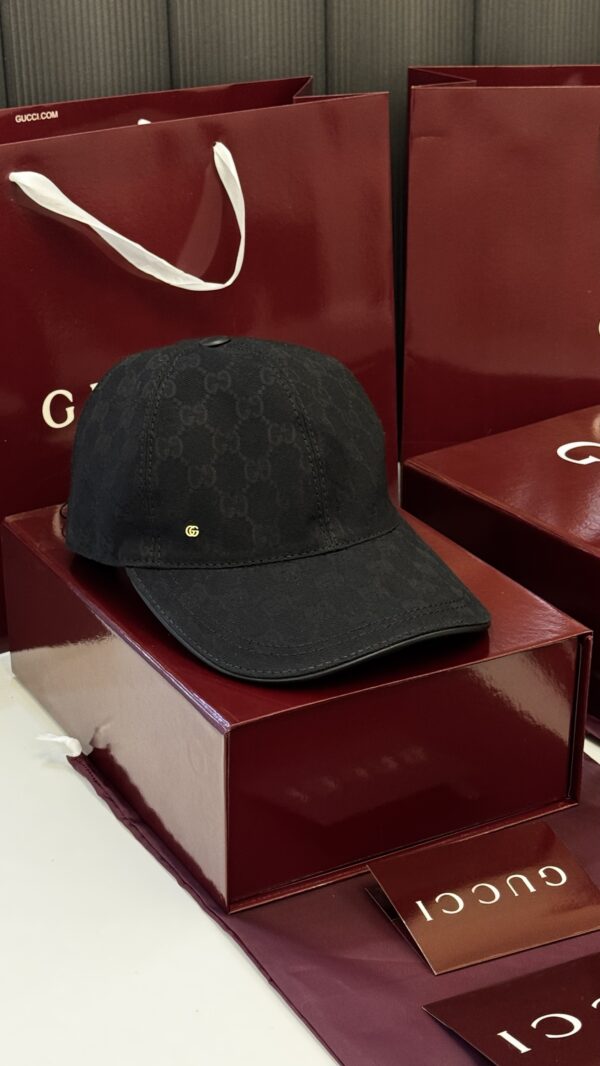 GG black