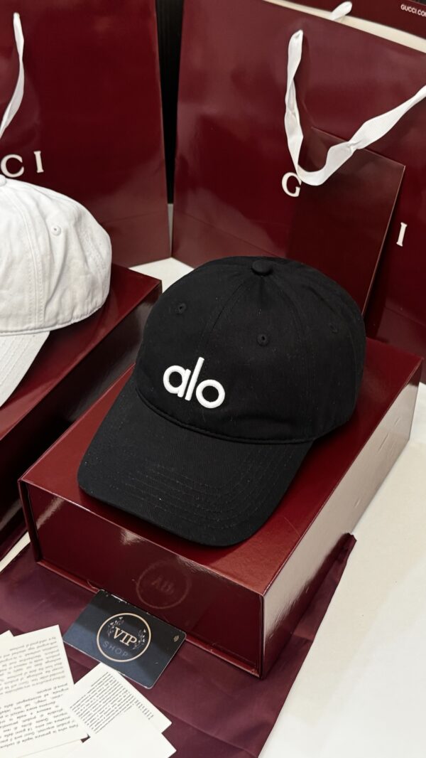 Alo black
