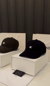 Casquette CeLine 🛍️