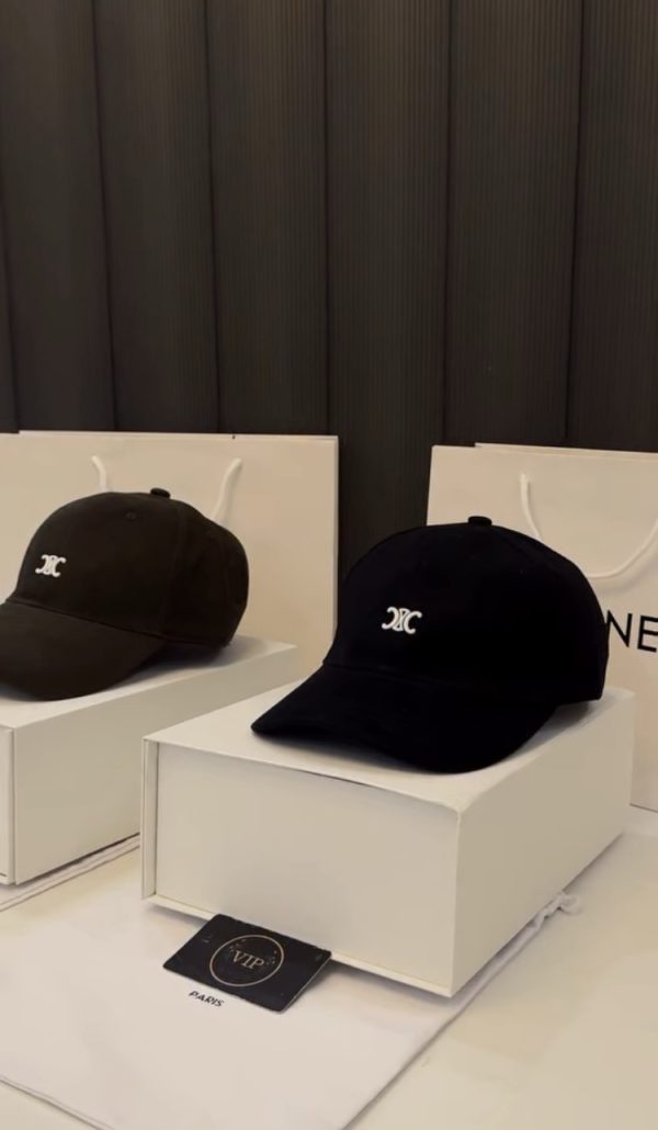 Casquette CeLine 🛍️