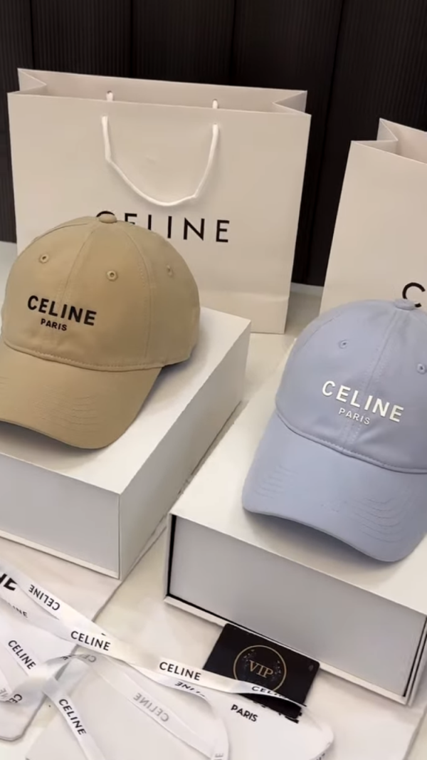 Céline Paris