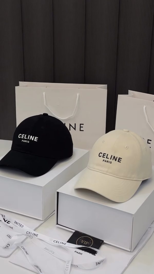 Céline Paris